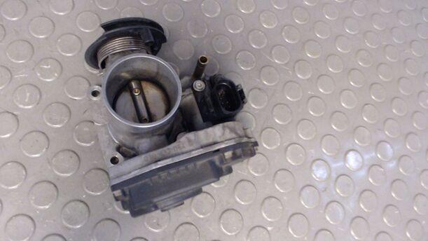 Foto: DROSSELKLAPPE  VDO eines VW Polo 50 Exclusive