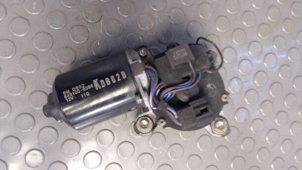 Foto: SCHEIBENWISCHERMOTOR VORN eines Mazda 121 16V Canvas Top Stella