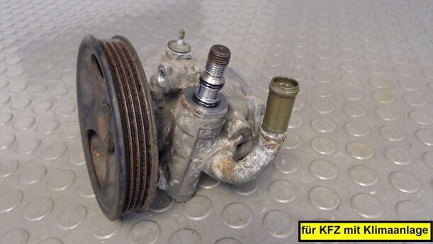 Foto: SERVOPUMPE eines Mazda 121 16V Canvas Top Stella