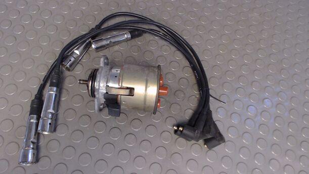 Foto: ZÜNDVERTEILER MIT ZÜNDKABELN eines VW Polo 60 CC