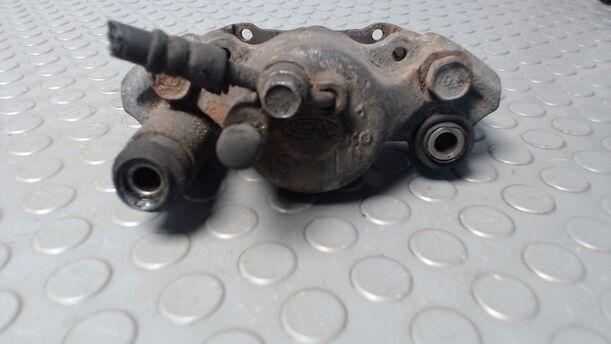 Foto: BREMSSATTEL VORN LINKS eines Kia Rio 1.5 CL