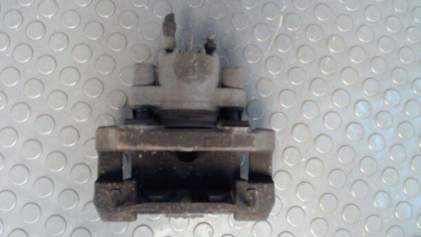 Foto: BREMSSATTEL HINTEN LINKS eines BMW 525i GL