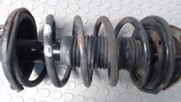 Foto: FEDERBEIN VORN LINKS eines Hyundai Getz 1.1 GL