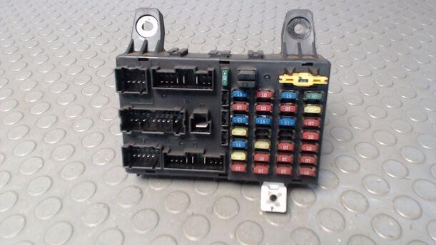 Foto: SICHERUNGSKASTEN eines Hyundai Getz 1.1
