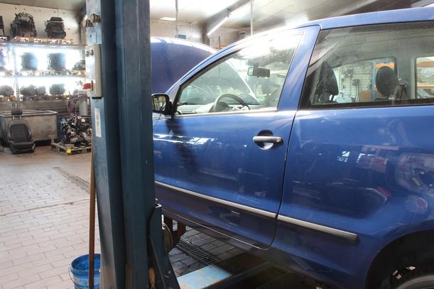 Foto: TÜR LINKS eines VW Fox 1.2 SX
