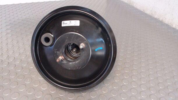 Foto: BREMSKRAFTVERSTÄRKER eines VW Fox 1.2 SX
