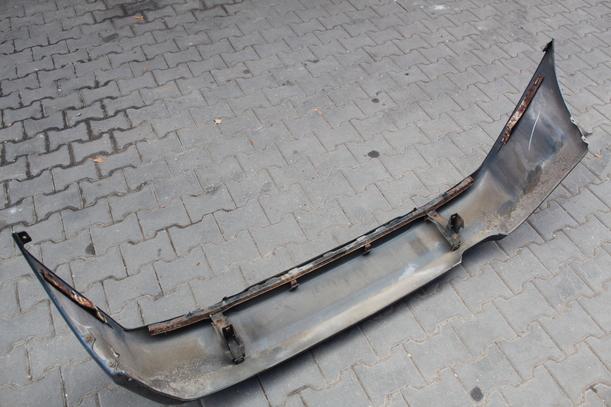 Foto: STOßSTANGE HINTEN eines Mitsubishi Lancer 1300