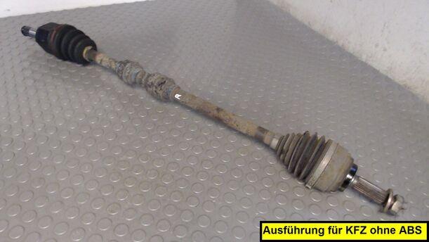 Foto: ANTRIEBSWELLE VORN RECHTS eines Mitsubishi Lancer 1300