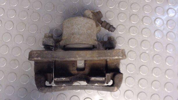 Foto: BREMSSATTEL VORN RECHTS eines Mitsubishi Lancer 1300
