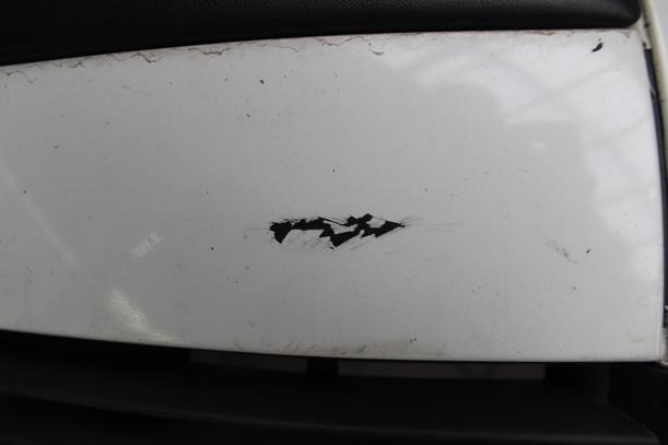 Foto: STOSSFÄNGER/STOßSTANGE VORN eines VW Passat Variant 1.9 TDI GL