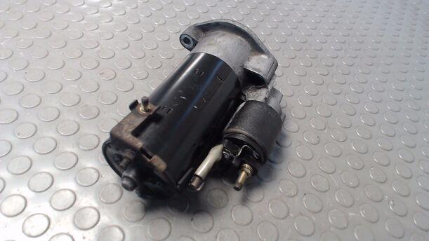 Foto: ANLASSER / STARTER BOSCH eines VW Passat Variant 1.9 TDI CD Diamant