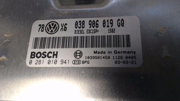 Foto: STEUERGERÄT DIESELEINSPRITZUNG eines VW Passat Variant 1.9 TDI