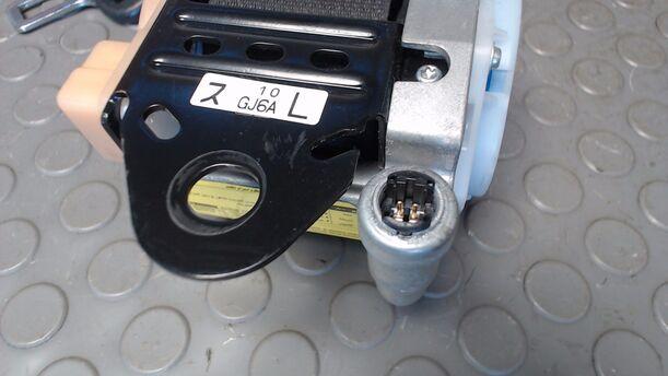Foto: SICHERHEITSGURT VORN LINKS eines Mazda 6 Sport Kombi 2.0 CD DPF