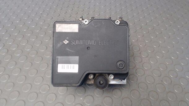 Foto: HAUPTBREMSAGGREGAT ABS eines Mazda 6 Sport Kombi 2.0 CD DPF