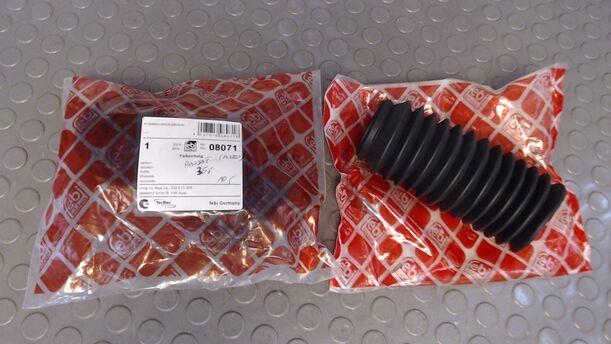 Foto: FALTENBALGSET STOßDÄMPFER HINTEN eines VW Passat Variant 1.8 CL