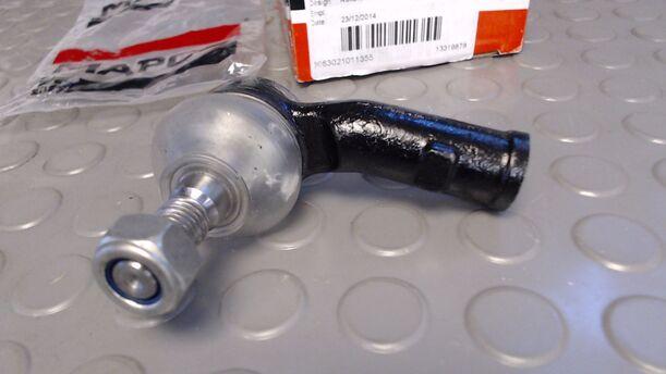 Foto: SPURSTANGENKOPF LINKS eines VW Passat Variant 1.8 GL