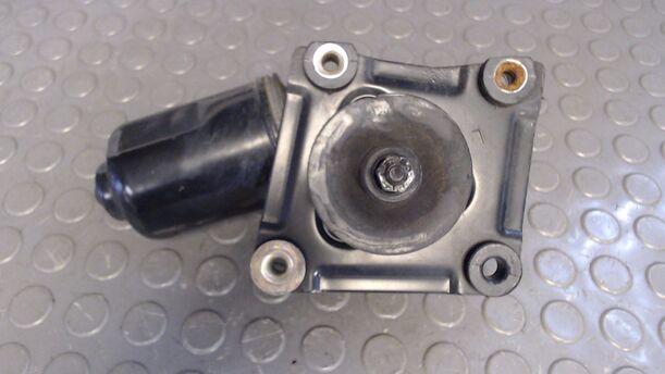 Foto: SCHEIBENWISCHERMOTOR VORN eines Nissan Micra 1.0