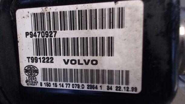 Foto: ANTRIEBSWELLE VORN LINKS eines Volvo S80 2.5 D