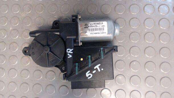 Foto: FENSTERHEBERMOTOR VORN RECHTS eines VW Polo 1.4