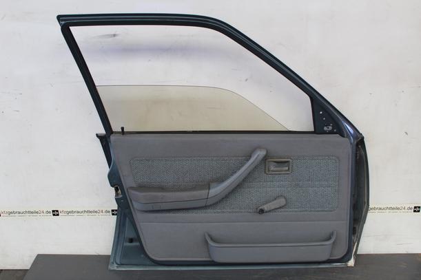 Foto: TÜR VORN LINKS (Fliessheck) eines Opel Ascona c GL