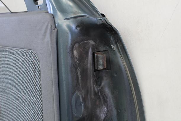 Foto: TÜR VORN LINKS (Fliessheck) eines Opel Ascona c GL