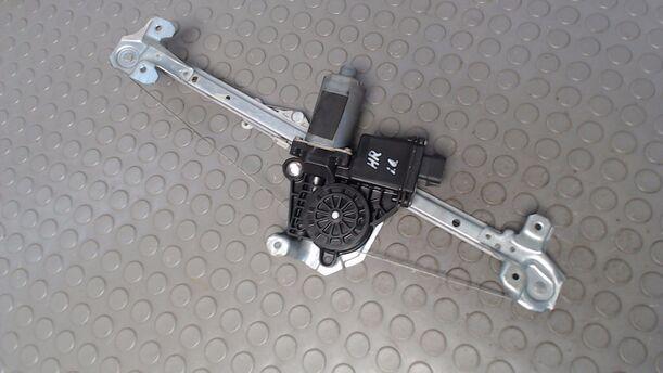 Foto: FENSTERHEBER ELEKTRISCH HINTEN RECHTS eines Opel Astra 1.6