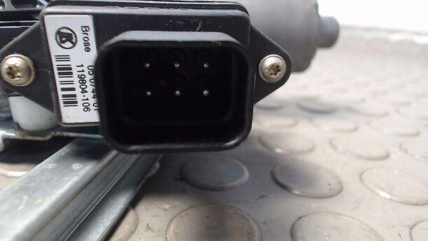 Foto: FENSTERHEBER ELEKTRISCH HINTEN RECHTS eines Opel Astra 1.6