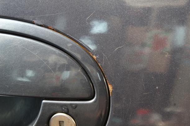 Foto: TÜR VORN LINKS (3-TÜRER) eines Opel Corsa 1.2 16V