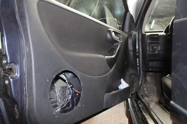 Foto: TÜR VORN LINKS (3-TÜRER) eines Opel Corsa 1.2 16V