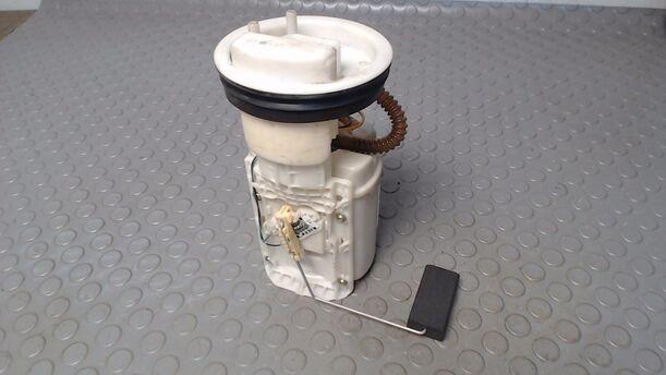 Foto: KRAFTSTOFFPUMPE eines VW Polo 1.2