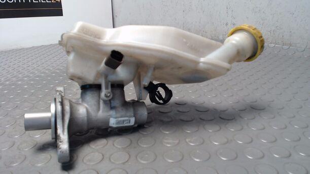 Foto: HAUPTBREMSZYLINDER eines Peugeot 207 110 CD Diamant