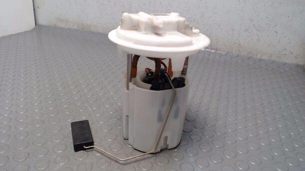Foto: KRAFTSTOFFPUMPE eines Peugeot 207 110 CD Diamant