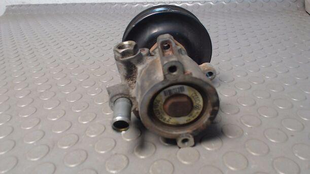 Foto: PUMPE SERVOLENKUNG/SERVOPUMPE eines VW Polo 50
