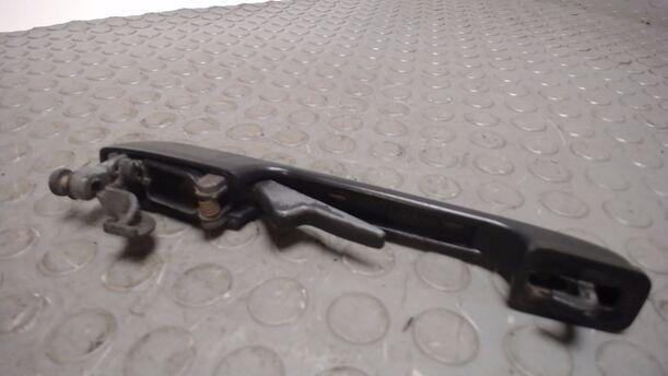 Foto: TÜRAUSSENGRIFF HINTEN LINKS eines VW Passat Variant
