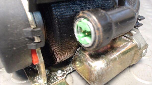 Foto: SICHERHEITSGURT VORN RECHTS (2/3 Türer) eines VW Polo 1.2 CD Diamant
