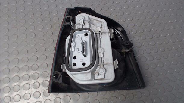 Foto: HECKLEUCHTE RECHTS eines VW Polo 1.2 CD Diamant