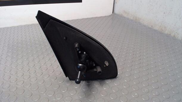 Foto: AUSSENSPIEGEL MECHANISCH LINKS eines Chevrolet Aveo 1.2