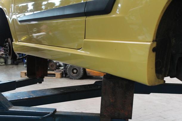 Foto: SEITENSCHWELLER LINKS eines Chevrolet Aveo 1.2