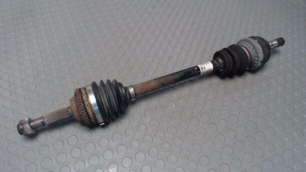 Foto: ANTRIEBSWELLE VORN LINKS eines Chevrolet Aveo 1.2