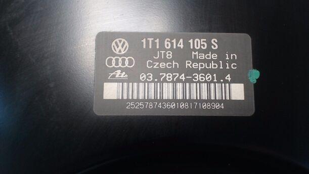 Foto: BREMSKRAFTVERSTÄRKER eines VW Touran 2.0 TDI DPF DSG
