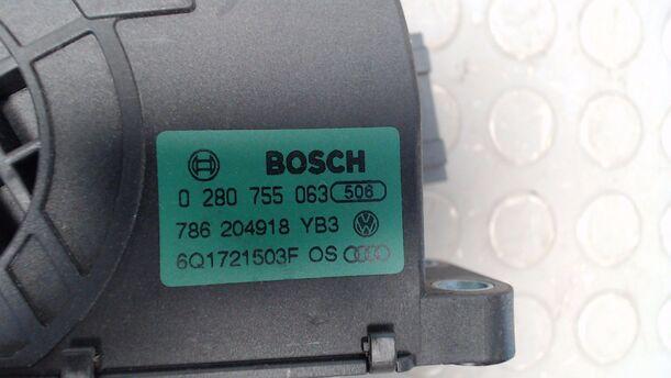 Foto: GASPEDAL eines VW Polo 1.2 CD Diamant