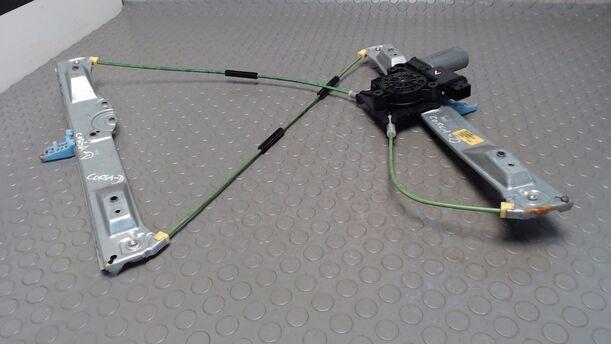 Foto: FENSTERHEBER ELEKTRISCH LINKS (3-Türer) eines Opel Corsa 1.0 12V CD Diamant