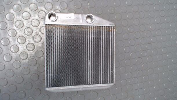 Foto: WÄRMETAUSCHER / HEIZUNGSKÜHLER eines Opel Corsa 1.0 12V CD Diamant