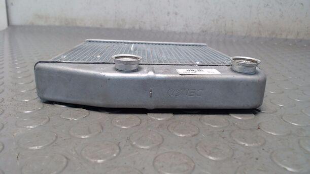 Foto: WÄRMETAUSCHER / HEIZUNGSKÜHLER eines Opel Corsa 1.0 12V CD Diamant