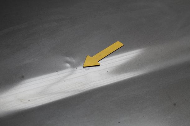 Foto: MOTORHAUBE eines Mercedes-Benz 300 D