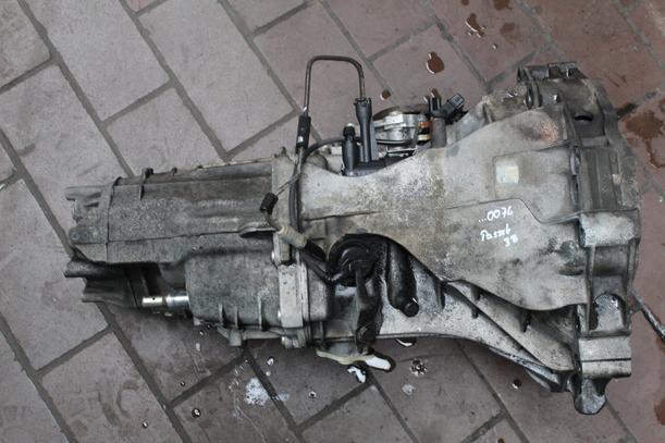 Foto: SCHALTGETRIEBE 5-GANG DWG eines VW Passat Variant 1.6