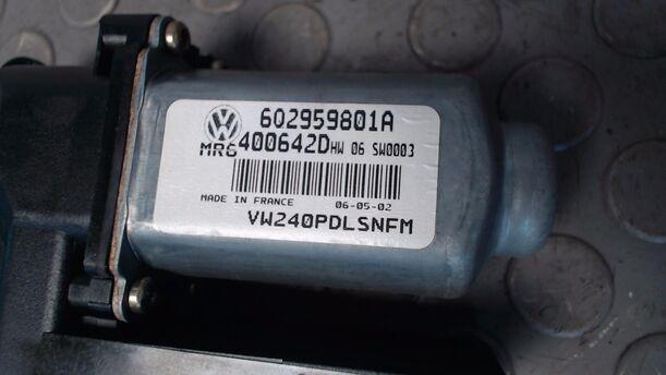 Foto: FENSTERHEBERMOTOR VORN RECHTS eines VW Polo 1.2 GL