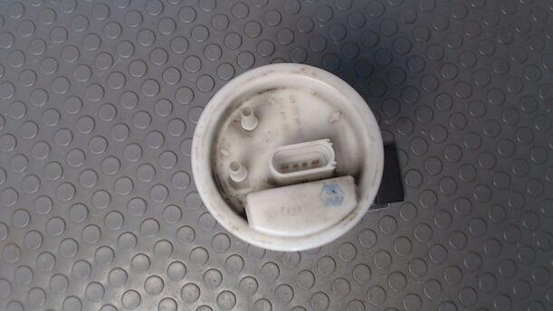 Foto: KRAFTSTOFFPUMPE eines VW Polo 1.2