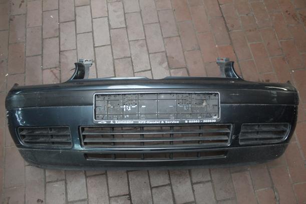 Foto: STOSSFÄNFER/STOßSTANGE VORN eines VW Golf 1.6 L