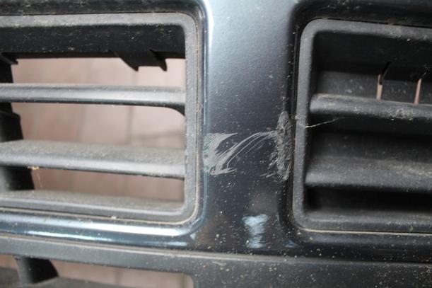 Foto: STOSSFÄNFER/STOßSTANGE VORN eines VW Golf 1.6 L